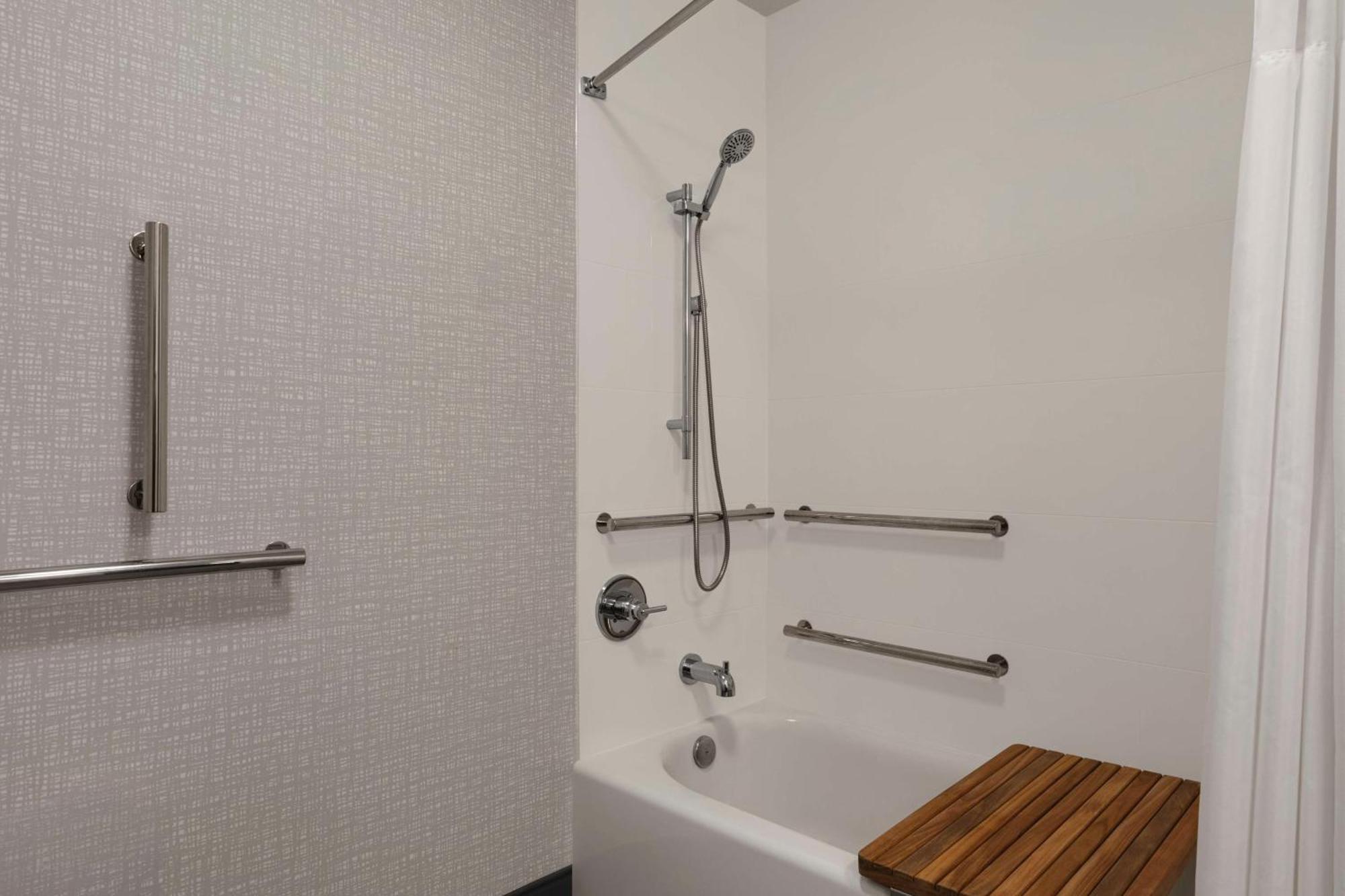 Hampton Inn Starkville Buitenkant foto